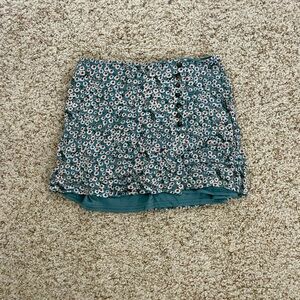 Sky and sparrow floral skirt. Size small